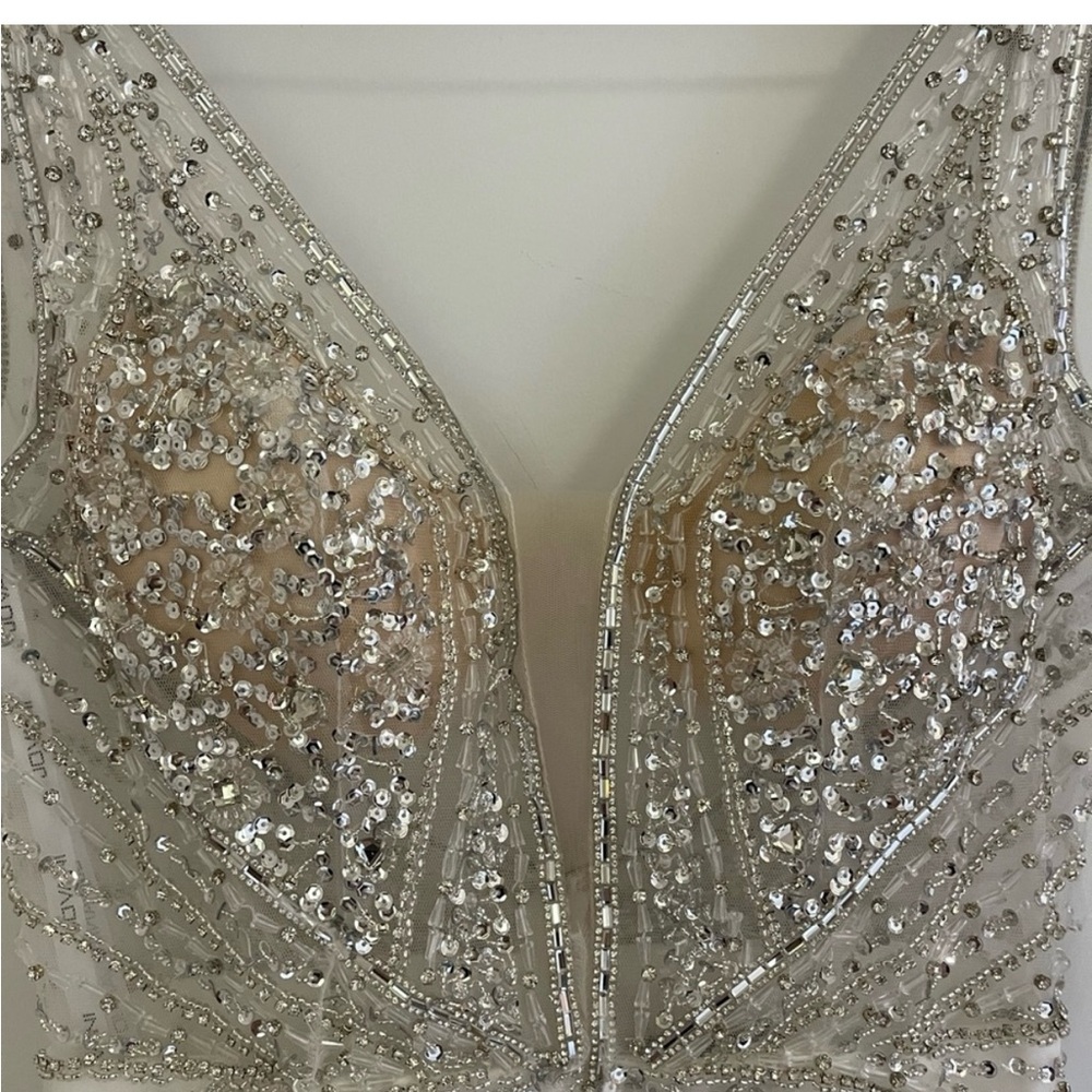 NWT Jovani SZ 8 Feather Dress 04042 - Picture 4 of 6